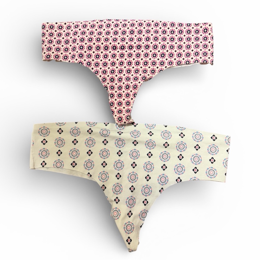 VICTORIA’S SECRET Wide Side Thongs X 2 Bundle BRAND NEW Women’s Size Large
